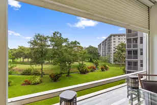 625 Oaks Dr, Pompano Beach, FL 33069 - Photo 18