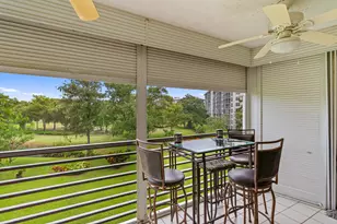 625 Oaks Dr, Pompano Beach, FL 33069 - Photo 18