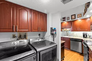 625 Oaks Dr, Pompano Beach, FL 33069 - Photo 12