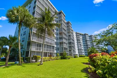 625 Oaks Drive #405, Pompano Beach, FL 33069 - Photo 54