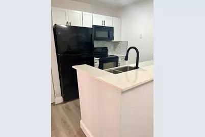2820 N Oakland Forest Drive #203, Oakland Park, FL 33309 - Photo 2