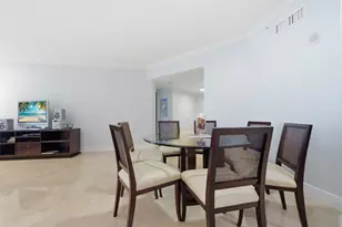 9595 Collins Ave, Surfside, FL 33154 - Photo 16