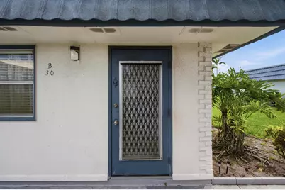 30 Waterford B, Delray Beach, FL 33446 - Photo 4