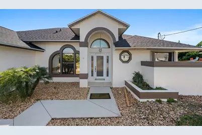 434 SW Jeanne Avenue, Port Saint Lucie, FL 34953 - Photo 4