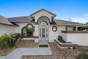 434 SW Jeanne Ave, Port Saint Lucie, FL 34953 - Photo 4