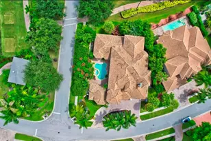 7635 Mandarin Dr, Boca Raton, FL 33433 - Photo 2