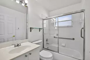 11769 Castellon Ct, Boynton Beach, FL 33437 - Photo 14