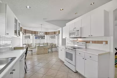 11769 Castellon Court, Boynton Beach, FL 33437 - Photo 4