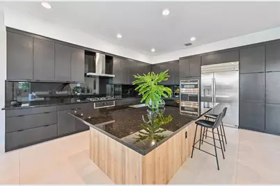 17070 Rainbow Falls Trail, Boca Raton, FL 33496 - Photo 16