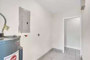 301 N 65th Way, Hollywood, FL 33024 - Photo 28
