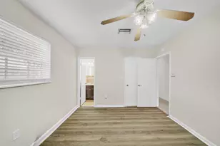301 N 65th Way, Hollywood, FL 33024 - Photo 40