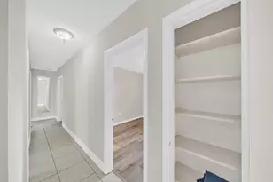 301 N 65th Way, Hollywood, FL 33024 - Photo 22