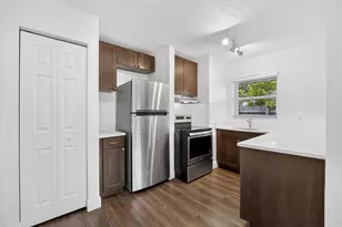 732 SE 15th St, Fort Lauderdale, FL 33316 - Photo 2