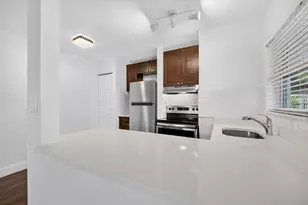 732 SE 15th St, Fort Lauderdale, FL 33316 - Photo 8