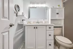 216 Lake Dora Dr, West Palm Beach, FL 33411 - Photo 24