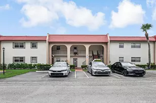 216 Lake Dora Dr, West Palm Beach, FL 33411 - Photo 1
