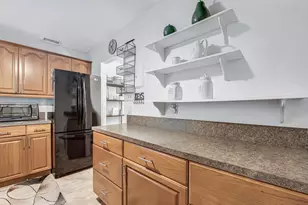 216 Lake Dora Dr, West Palm Beach, FL 33411 - Photo 10