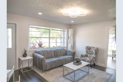 702 SW 1st Street, Delray Beach, FL 33444 - Photo 8