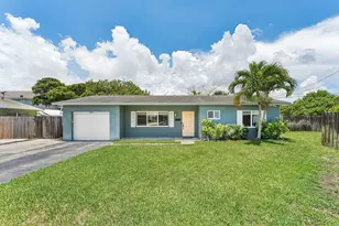 301 SE 3rd St, Deerfield Beach, FL 33441 - Photo 1
