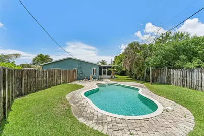 301 SE 3rd Street, Deerfield Beach, FL 33441 - Photo 30