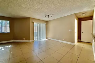 9901 Westview Dr, Coral Springs, FL 33076 - Photo 8