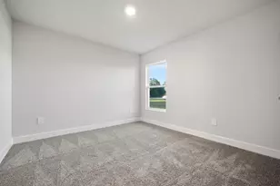 2807 E Louise Circle, Port Saint Lucie, FL 34953 - Photo 6
