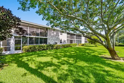 4 Westwood Avenue #204, Jupiter, FL 33469 - Photo 1