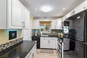4 Westwood Ave, Jupiter, FL 33469 - Photo 14