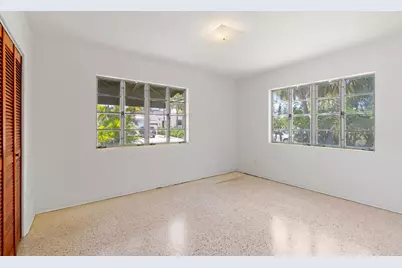 1725 N Lakeside Drive, Lake Worth, FL 33460 - Photo 16