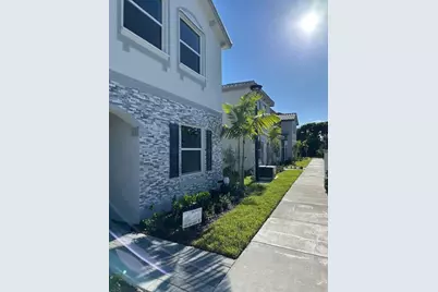 1154 SE 2 Street, Florida City, FL 33034 - Photo 2