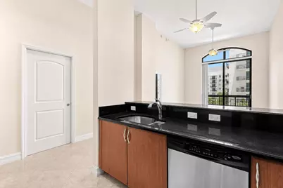 701 S Olive Avenue #320, West Palm Beach, FL 33401 - Photo 8