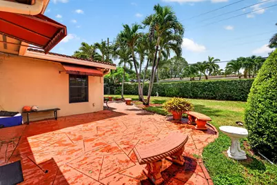 2060 Tropic Isle, Lauderdale by the Sea, FL 33062 - Photo 64