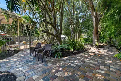 276 Swan Lane, Jupiter, FL 33458 - Photo 6