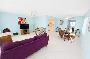 641 Burgundy N, Delray Beach, FL 33484 - Photo 1