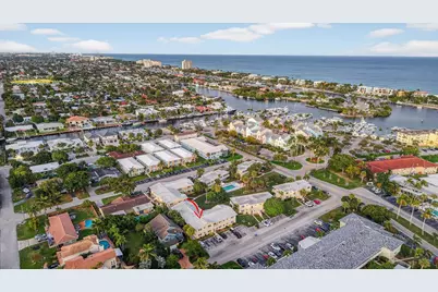 2755 NE 28th Avenue #E2, Lighthouse Point, FL 33064 - Photo 42