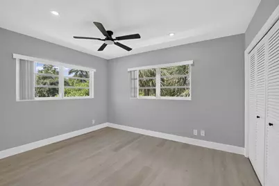 2755 NE 28th Avenue #E2, Lighthouse Point, FL 33064 - Photo 16