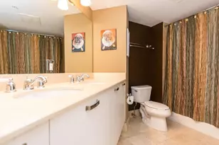 2001 N Ocean Blvd, Fort Lauderdale, FL 33305 - Photo 14