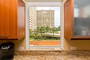 2001 N Ocean Blvd, Fort Lauderdale, FL 33305 - Photo 8