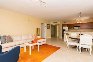2001 N Ocean Blvd, Fort Lauderdale, FL 33305 - Photo 10