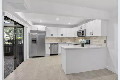 717 NW 29th Avenue #B, Delray Beach, FL 33445 - Photo 2