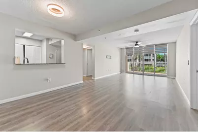 2711 Ocean Club Boulevard #207, Hollywood, FL 33019 - Photo 4