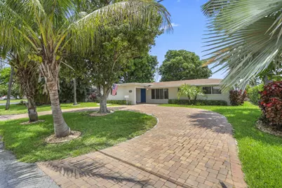1710 SW 4th Avenue, Pompano Beach, FL 33060 - Photo 2