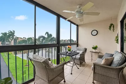 7351 Kinghurst Drive #301, Delray Beach, FL 33446 - Photo 12