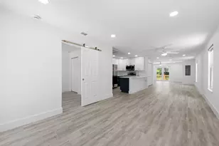 720 McIntosh St, West Palm Beach, FL 33405 - Photo 4