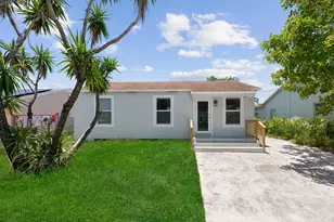 720 McIntosh St, West Palm Beach, FL 33405 - Photo 1