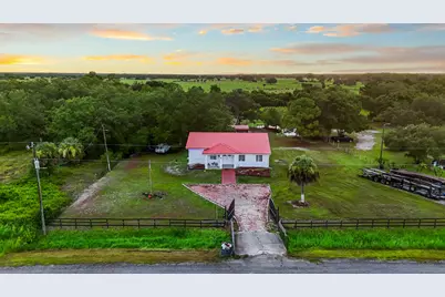 340 S Arboleda Street, Clewiston, FL 33440 - Photo 1