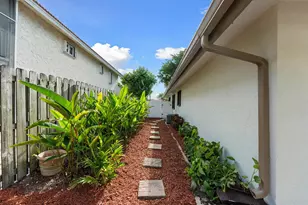 1598 SW 5th Ave, Boca Raton, FL 33432 - Photo 28