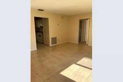 1537 SE Arenson Lane, Port Saint Lucie, FL 34952 - Photo 4