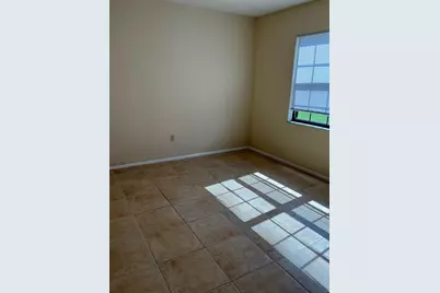 1537 SE Arenson Lane, Port Saint Lucie, FL 34952 - Photo 6