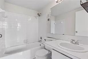 8429 Forest Hills Dr, Coral Springs, FL 33065 - Photo 8